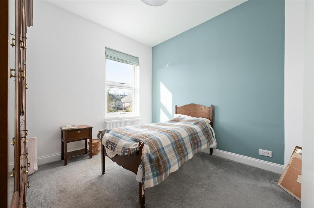 87 Arthur Street 005.JPG