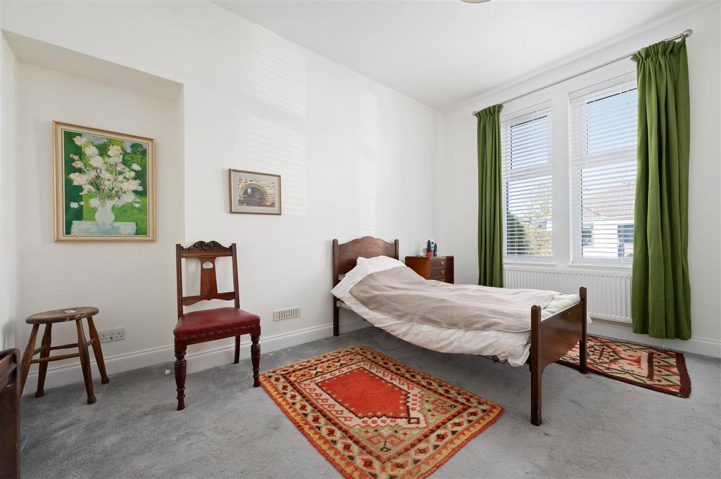 87 Arthur Street 010.JPG