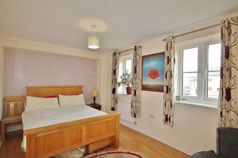40 Ashcombe Crescent, Witney, OX28 6GL
