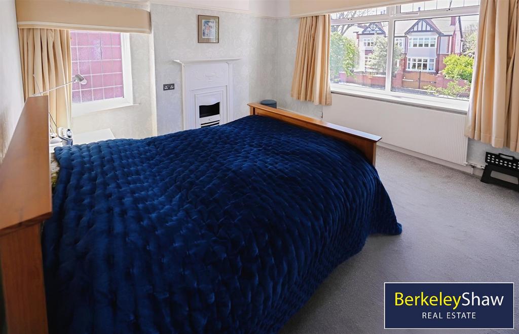 Bedroom 4 (2)