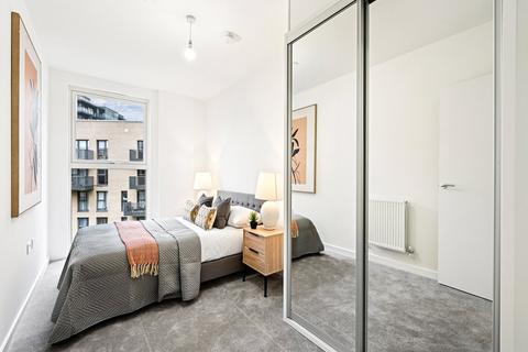 2 bedroom apartment to rent, Perryfield Way, Hendon, NW9