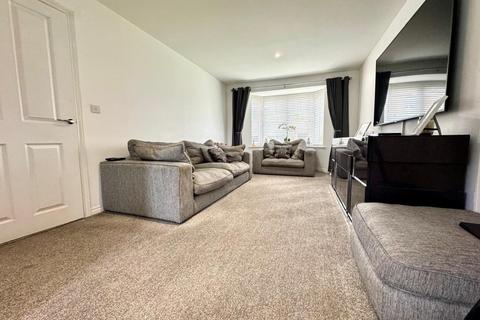 4 bedroom detached house for sale, Silverdale Gardens, Redcar