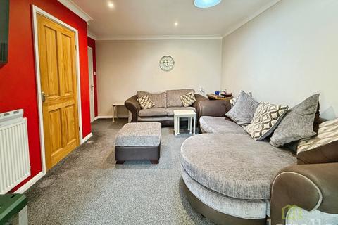 2 bedroom semi-detached bungalow for sale, Mayflower Close, Gainsborough DN21