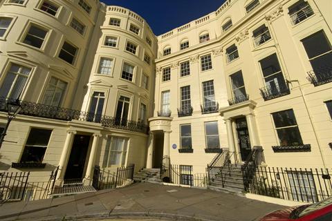 2 bedroom flat for sale, Brunswick Square, Hove