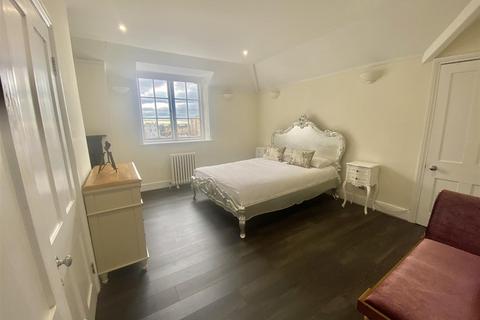 2 bedroom flat for sale, Brunswick Square, Hove