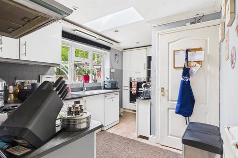 21 Tintern Road, Tuffley, Gloucester, GL4 0JB