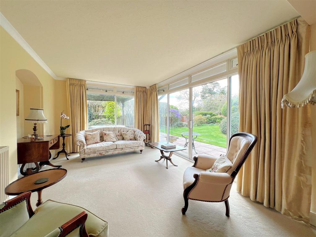Garden room.jpg