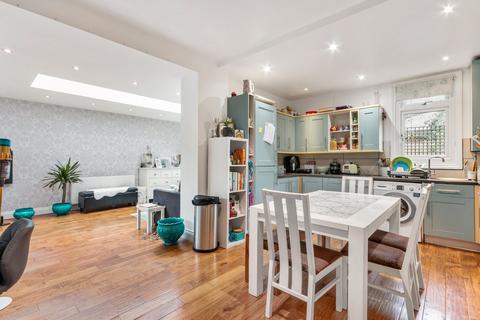 73 Hartswood Road, London, W12 9NG