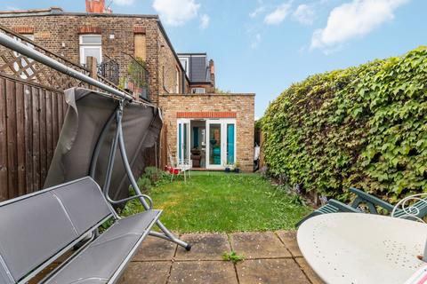 73 Hartswood Road, London, W12 9NG
