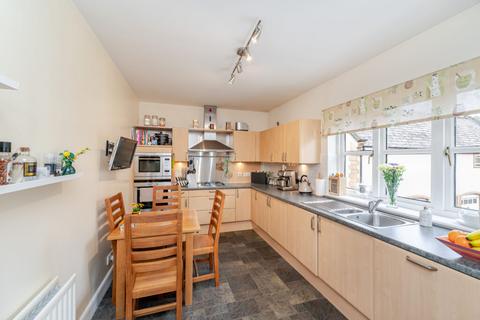 undefined, 3 Rattray Crescent, Greenbank, EH10 5TT