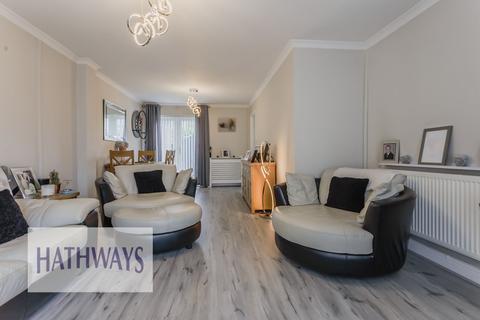 3 bedroom terraced house for sale, Green Meadow Close, Cwmbran, NP44