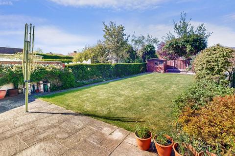 3 bedroom semi-detached house for sale, Anmersh Grove, Stanmore, HA7