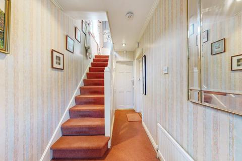 3 bedroom semi-detached house for sale, Anmersh Grove, Stanmore, HA7