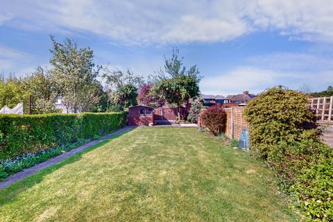 3 bedroom semi-detached house for sale, Anmersh Grove, Stanmore, HA7