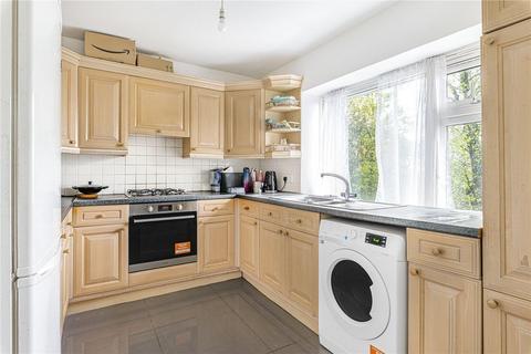 2 bedroom flat for sale, Southlands Grove, Bromley