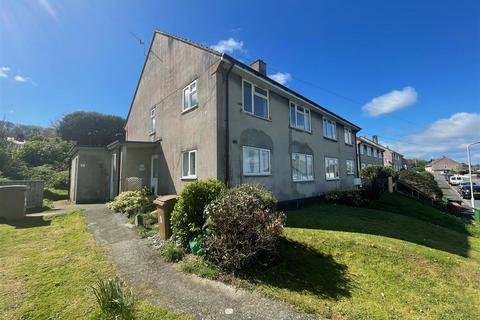 2 bedroom flat to rent, South Hill, Plymouth PL9