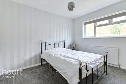 207 Fold Croft, Harlow, CM20 1SW