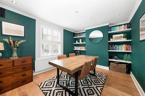 22 Millhouse Place, London, SE27 0UU