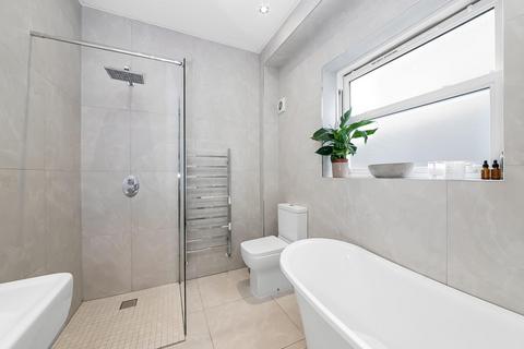 22 Millhouse Place, London, SE27 0UU