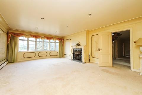 4 bedroom detached house for sale, Fleetwood Road, Southport, Merseyside, PR9