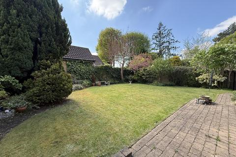 2 bedroom detached bungalow for sale, Bowmont Close, Hutton, Brentwood