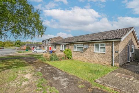 2 bedroom semi-detached bungalow for sale, Carnation Way, Red Lodge