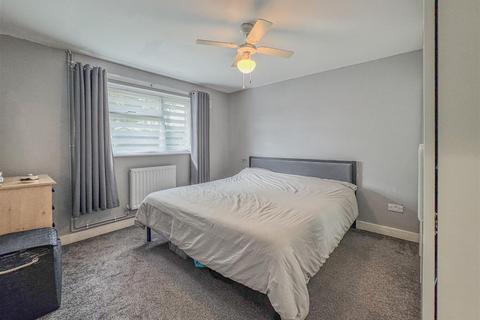 2 bedroom semi-detached bungalow for sale, Carnation Way, Red Lodge