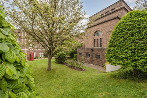 1 bedroom flat for sale, Scott Avenue, Putney, London, SW15