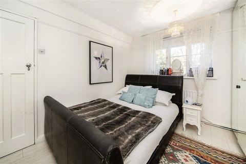 2 bedroom flat for sale, Park Road, Kingston Upon Thames KT1