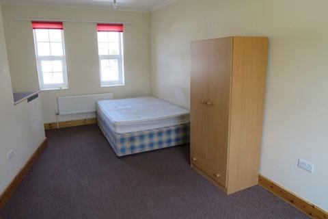 1 bedroom flat to rent, Clive Road