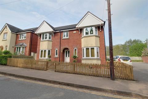 4 bedroom detached house for sale, Culver Street, Newent