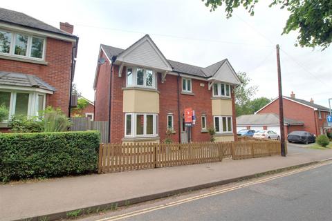 undefined, Culver Street, Newent