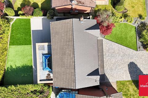 4 bedroom detached house for sale, Bellpit Close, Worsley, M28