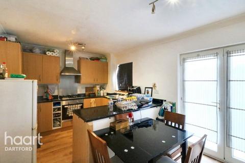 3 bedroom terraced house for sale, Lunedale Road, Dartford