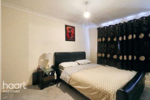 3 bedroom terraced house for sale, Lunedale Road, Dartford