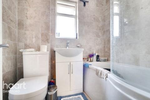 130 Lunedale Road, Dartford, DA2 6HT