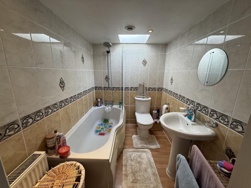 Main Bathroom