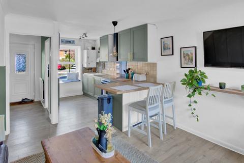 2 bedroom terraced house for sale, Modern open plan home ideally situated in Yatton