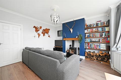 2 Lees Hall Avenue, Sheffield, S8 9JE