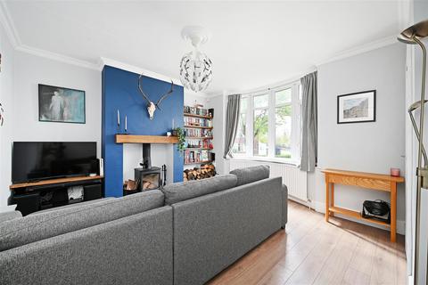 2 Lees Hall Avenue, Sheffield, S8 9JE