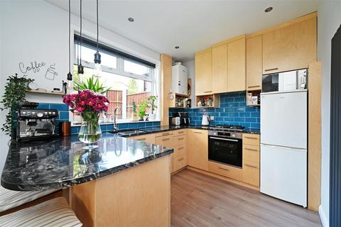 2 Lees Hall Avenue, Sheffield, S8 9JE