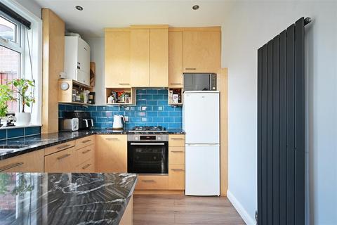 2 Lees Hall Avenue, Sheffield, S8 9JE