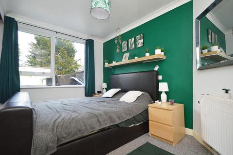 1 Gilda Close, Bristol, BS14 9JU
