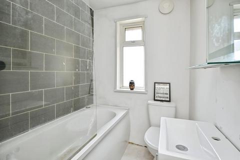 1 Gilda Close, Bristol, BS14 9JU