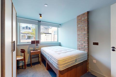 Studio to rent, Cheshire Street