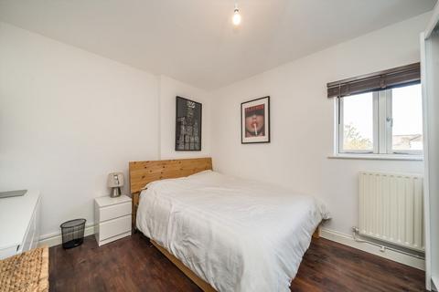 1 bedroom flat for sale, Oldhill Street, London N16