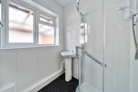 56 Hazell Way, Stoke Poges, Slough, SL2 4DD