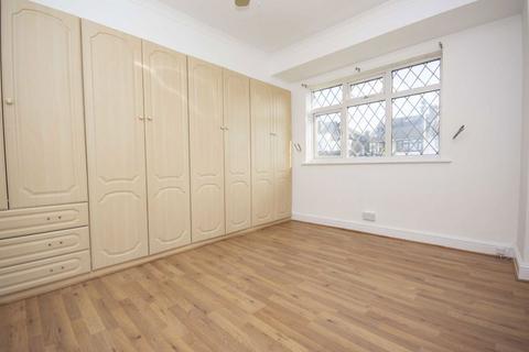 3 bedroom semi-detached house to rent, Riverdene, Edgware HA8