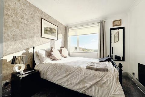 2 bedroom flat for sale, Ashley Cross