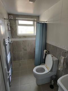 1 bedroom flat to rent, Hounslow, TW4